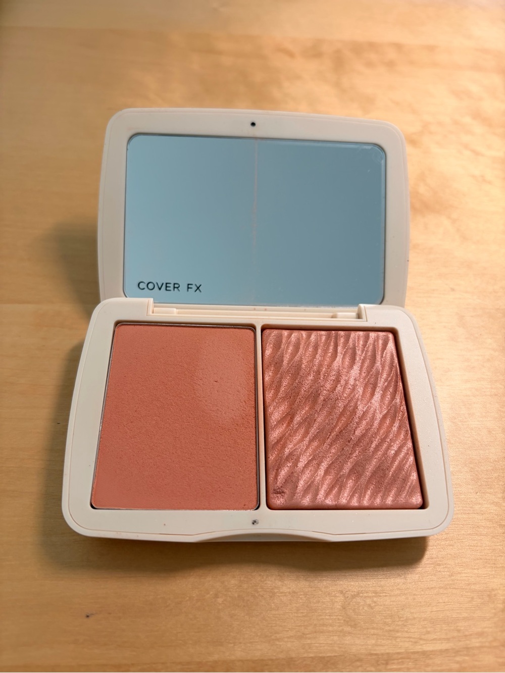 COVER FX Dual Blush & Highlight Duo in Peach